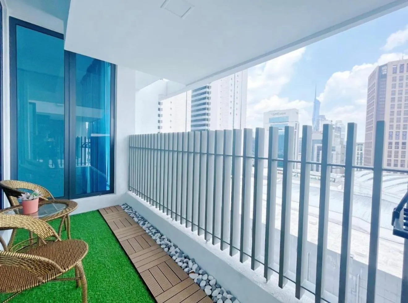 Klcc View Residence By Infinitum Kuala Lumpur 0*,